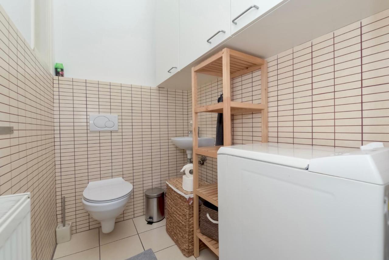 Corvina Apartment Budapest With Free Private Parking Eksteriør bilde